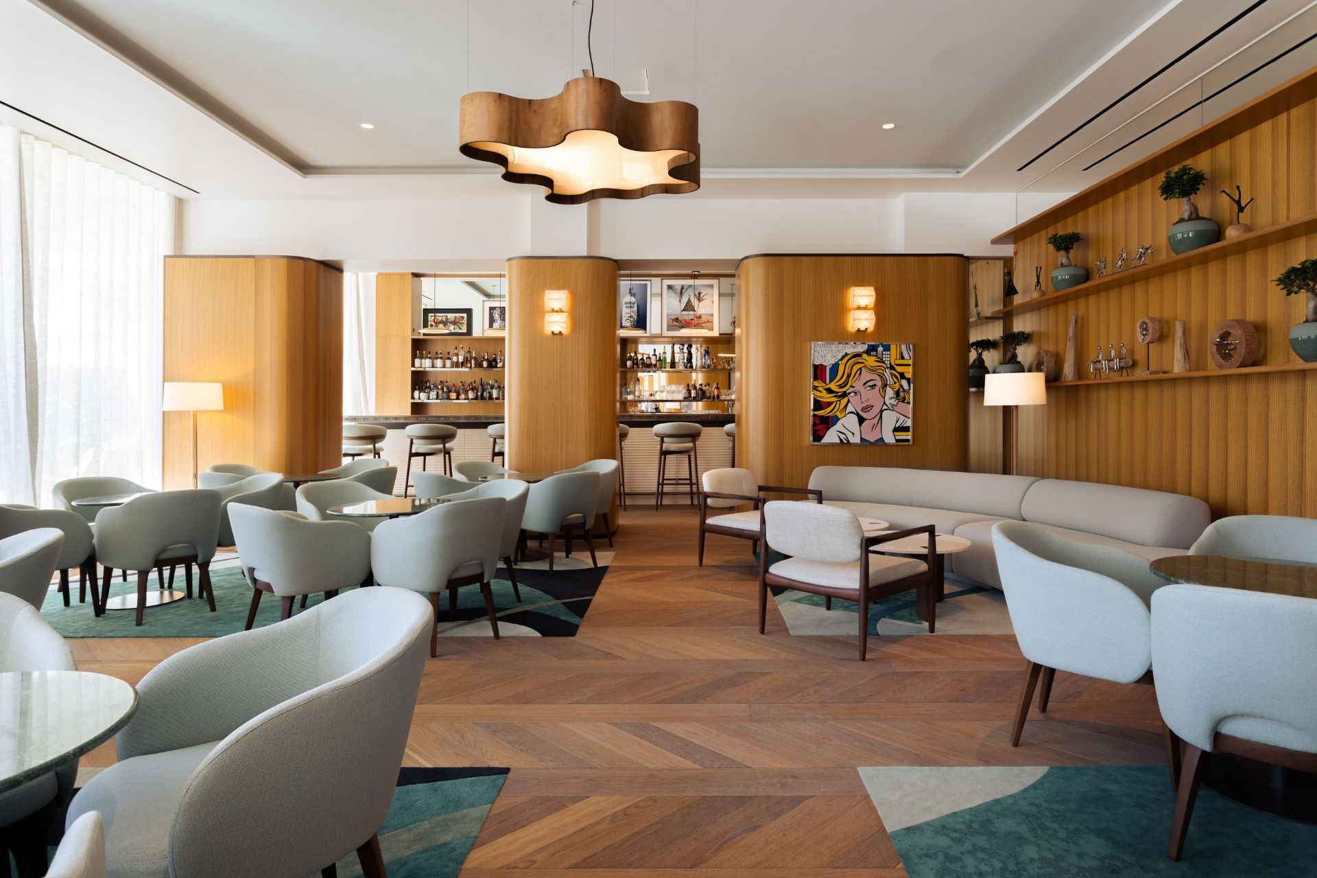 Originalaufnahme von Mr. Nakamoto &mdash; Mondrian Cannes.